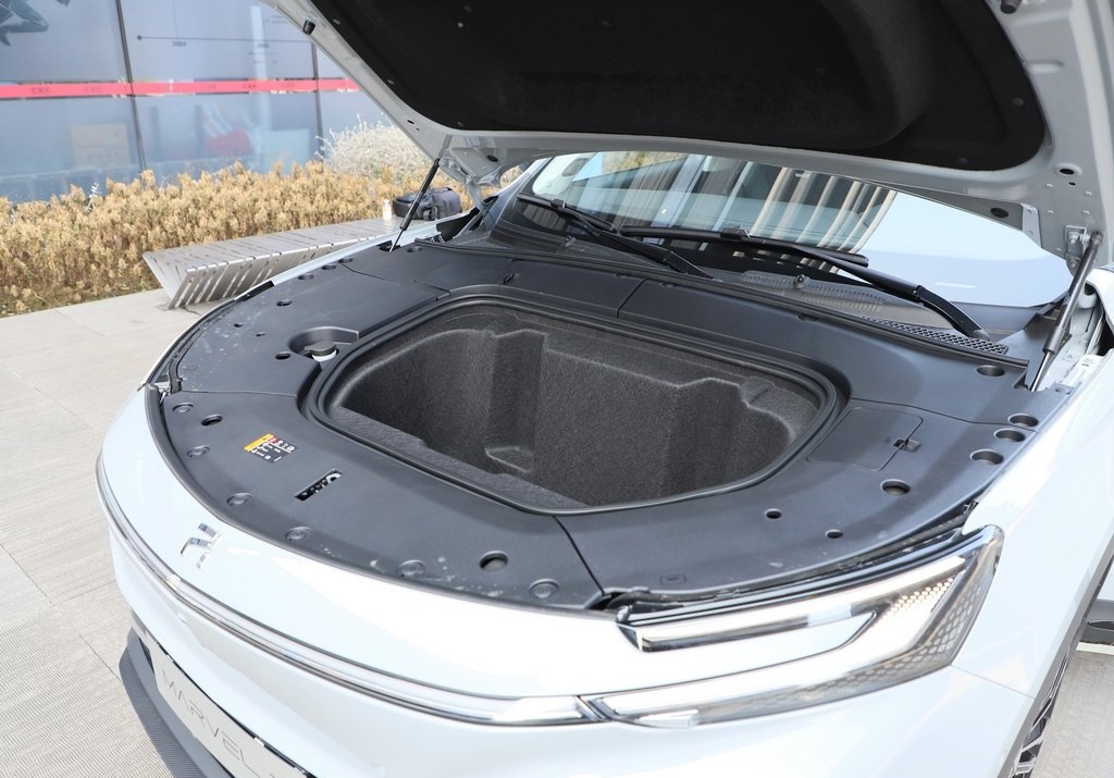 中型SUV“新选择”，配19.4英寸大屏+隔音玻璃，飞凡MARVEL R解析